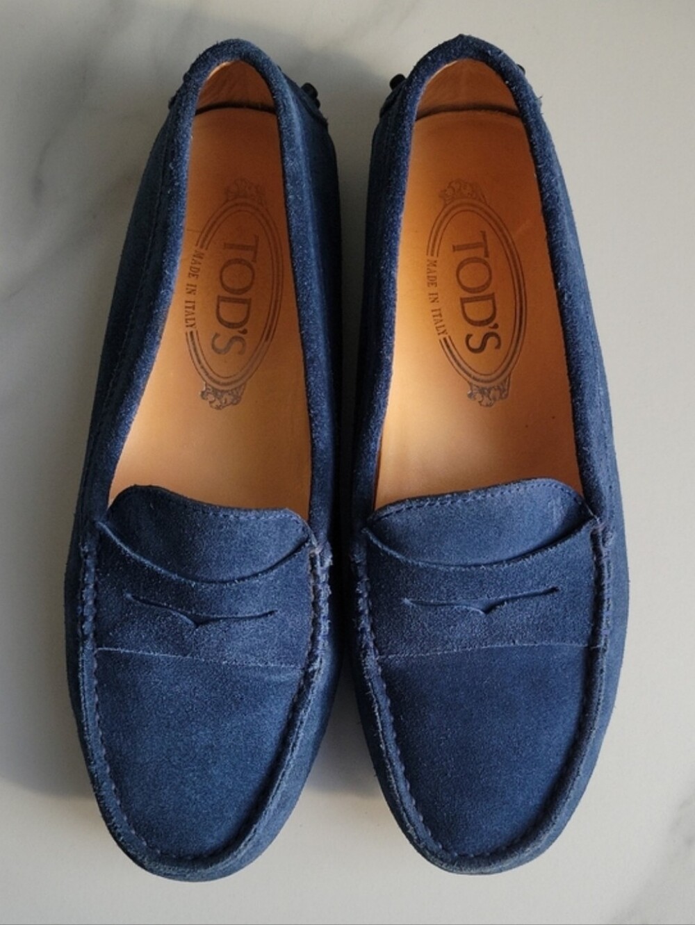 TOD'S Navy Gommino suede loafers